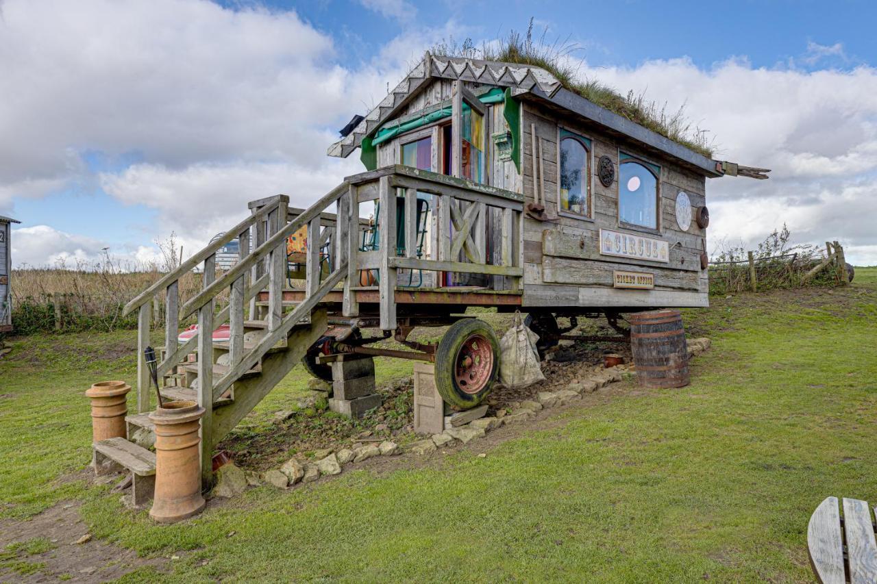 2 X Double Bed Glamping Wagon In Dalby Forest Scarborough Esterno foto